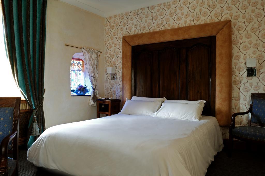 Hostellerie Jerome La Turbie Pokoj fotografie